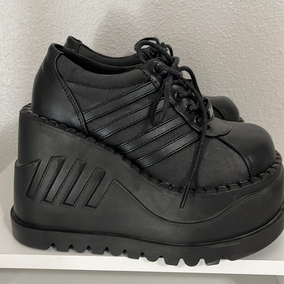 Demonia STOMP-08 - Picture 6 of 7